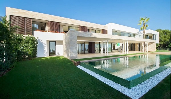 Villas For Sale in El Paraiso Medio, Estepona | SpainForSale.Properties Luxury Real Estate For Sale & Rent.