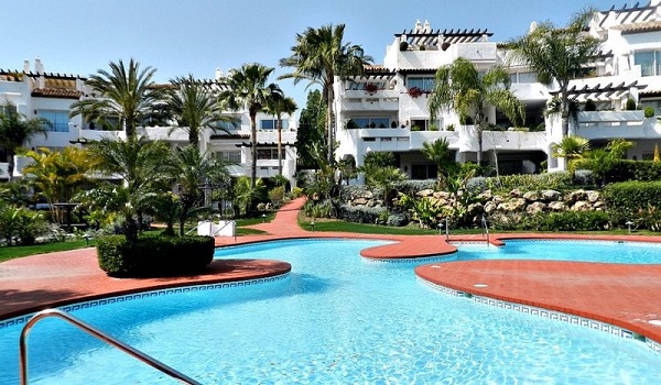 Homes For Sale in Jardines de Ventura del Mar, Azalea Beach, Marbella. | LuxuryForSale.Properties, exclusive Real Estate for sale & rent.
