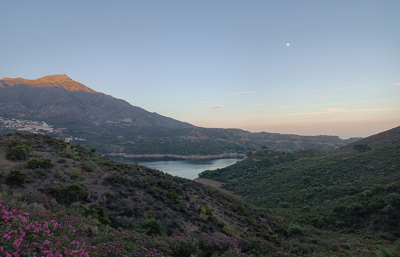 istan lake